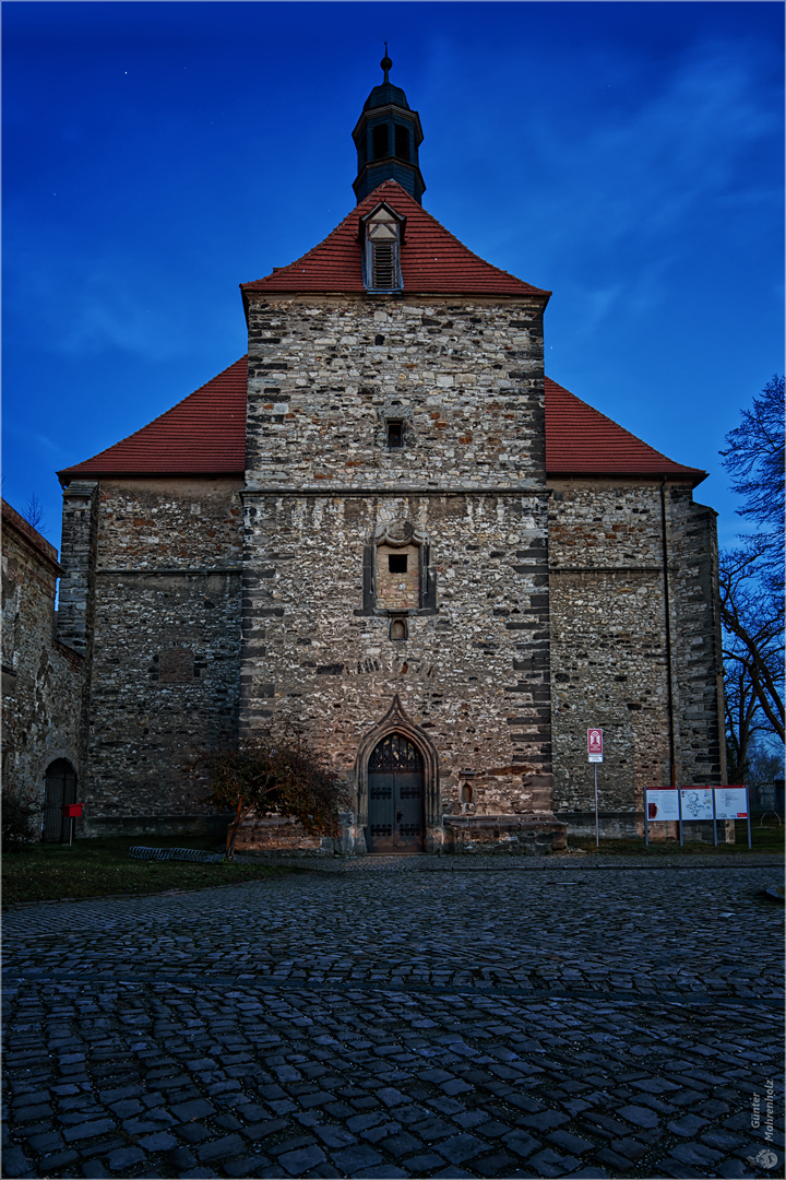 Nienburg (Saale), Turm der Klosterkirche