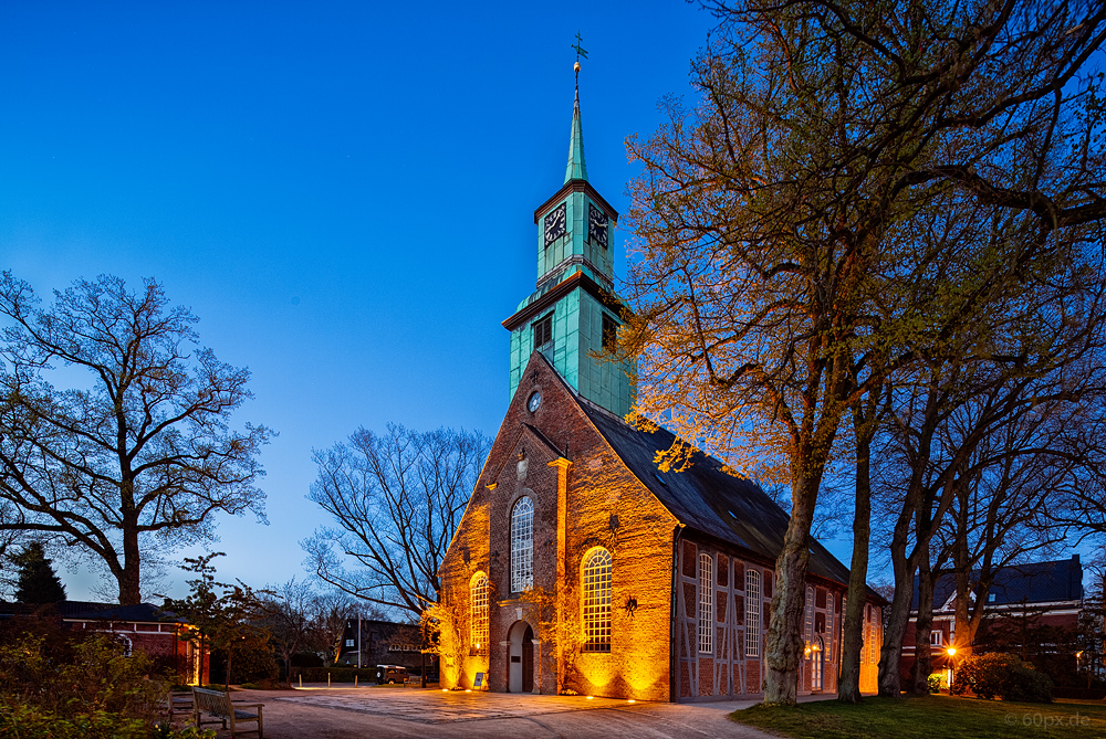 Nienstedtener Kirche