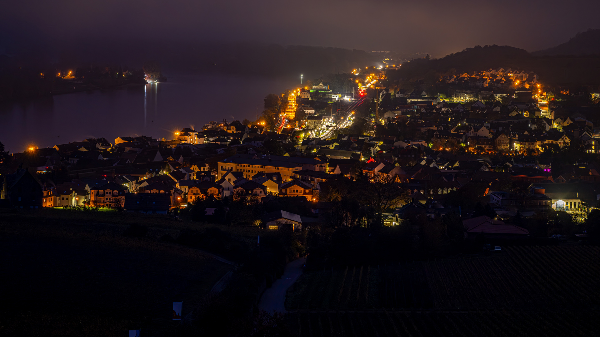 Nierstein bei Nacht