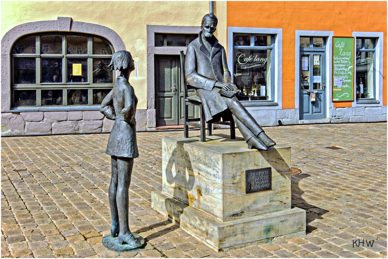 Nietzsche Denkmal auf dem Holzmarkt in Naumburg