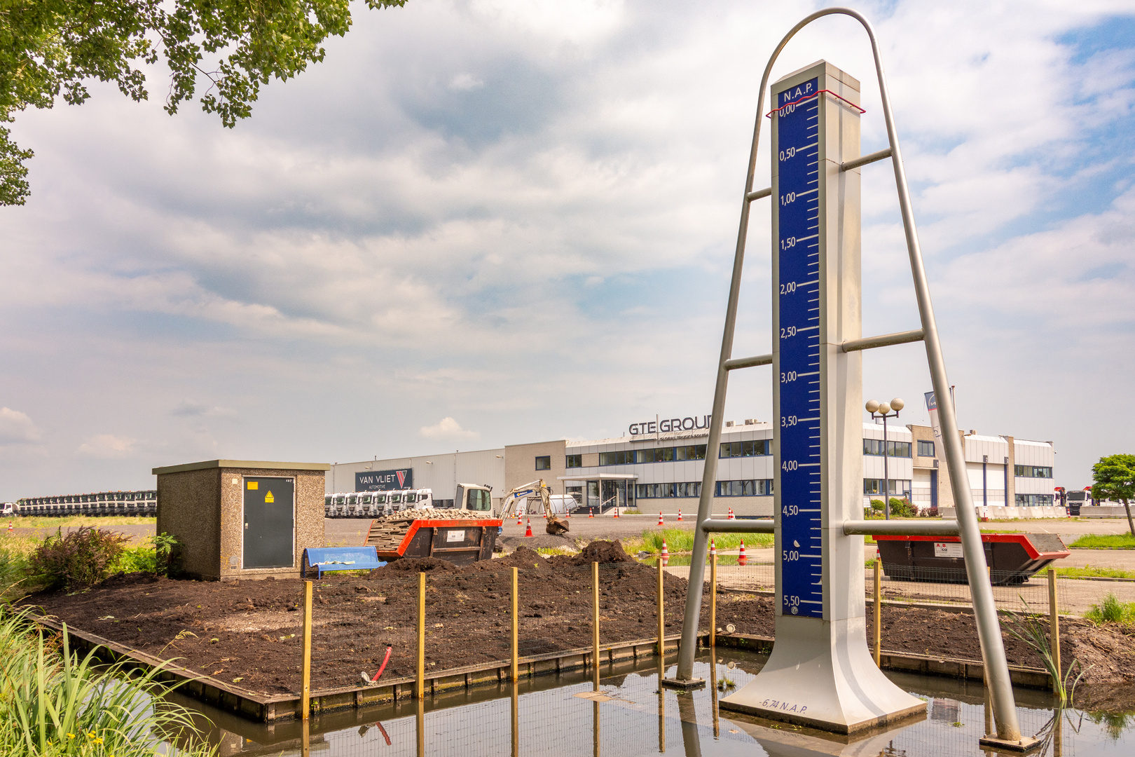 Nieuwerkerk ad IJssel / Moordrecht - Parallelweg-Lowest Point Netherlands (sea level-6.75m) - 02