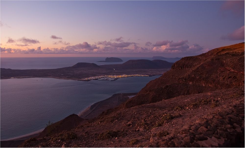 Night over Graciosa