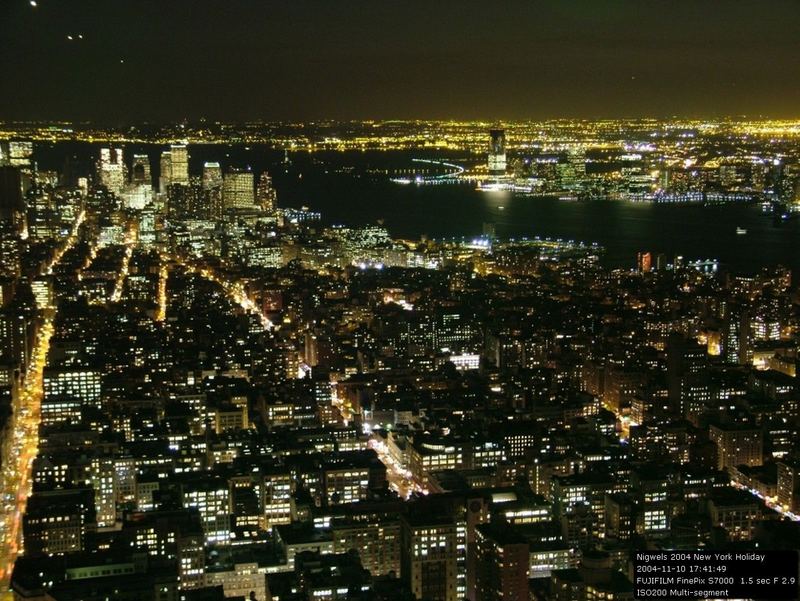 Night scene form the Empire State Building. Nov 2004