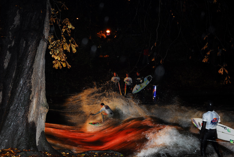 Night Session am Münchner Eisbach