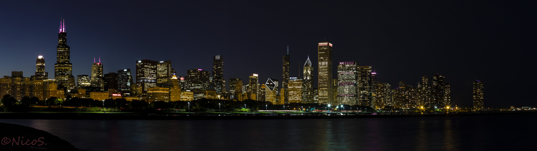 Nightfall over chicago