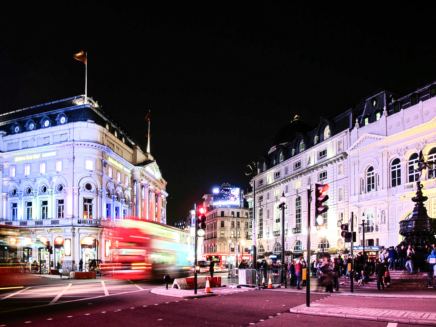 Nightlife at Piccadilly Circus