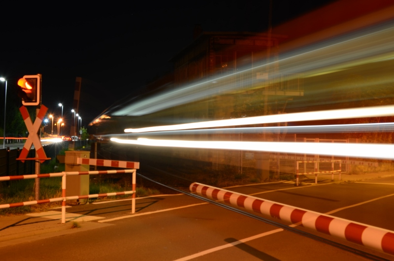 Nightshoot Bahnübergang