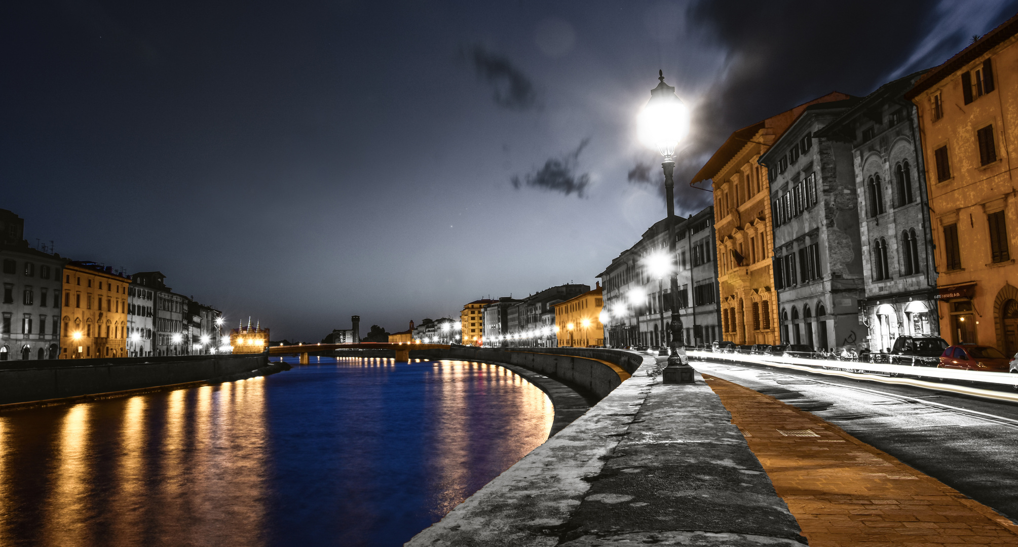 Nightsight in Pisa