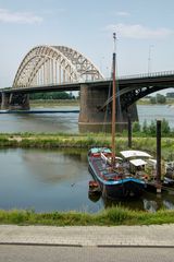 Nijmegen - Bridge over the river Waal - Lindenberghaven - 4