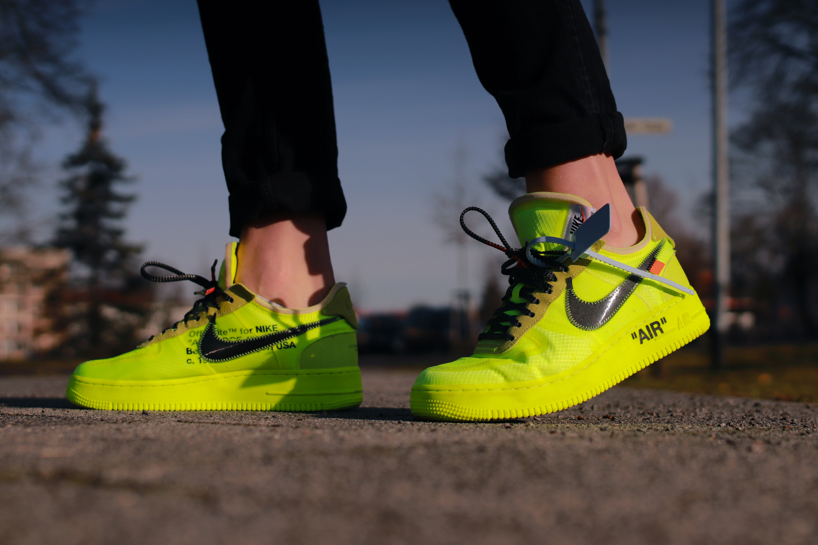 Nike × Off White Air force 1 Volt