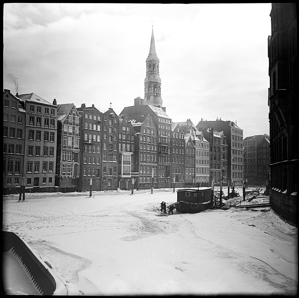 Nikolaifleet im Winter... vor 1940