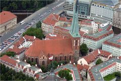 NIKOLAIKIRCHE VOM FERNSEHTURM