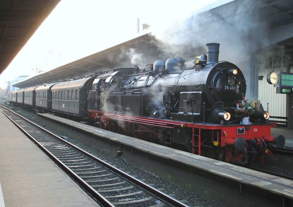 Nikolaus Dampfzug mit 78 468 in Osnabrück