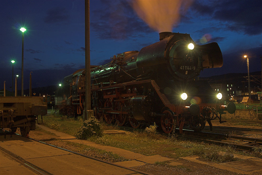 Nikolaus-Expreß mit 41 1144 in Saalfeld 2006 - die Zweite