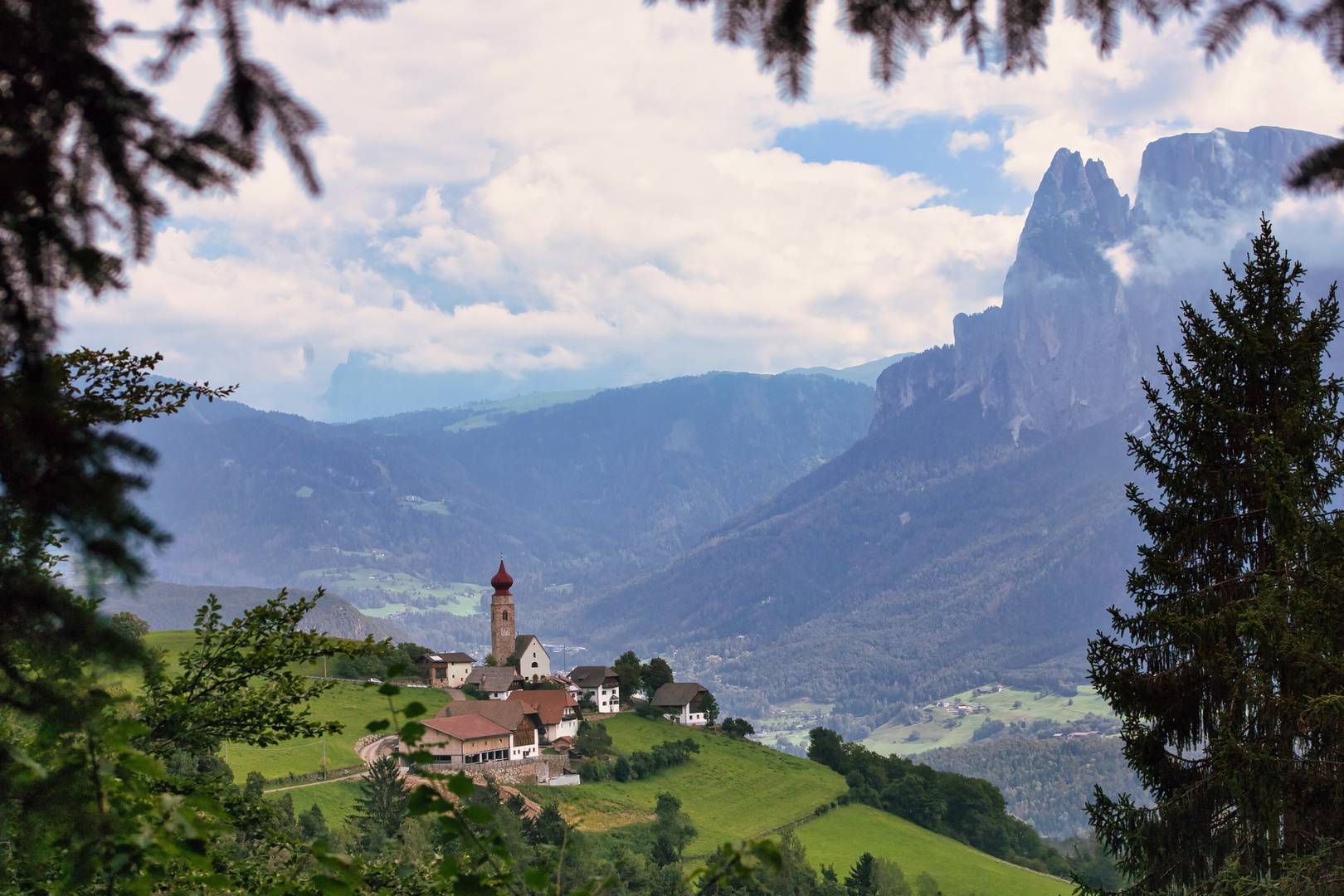 Nikolauskapelle in Mittelberg auf dem Ritten.