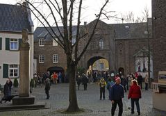 Nikolausmarkt in Alt-Kaster (Rhein-Erft Kreis)