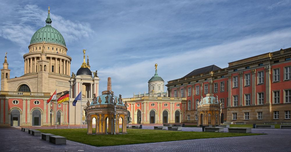 Nikolei Kirche - Potsdam  Am Alten Markt