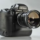 Nikon F5 mit IscoRama 16 : 9 Objektiv - 2001