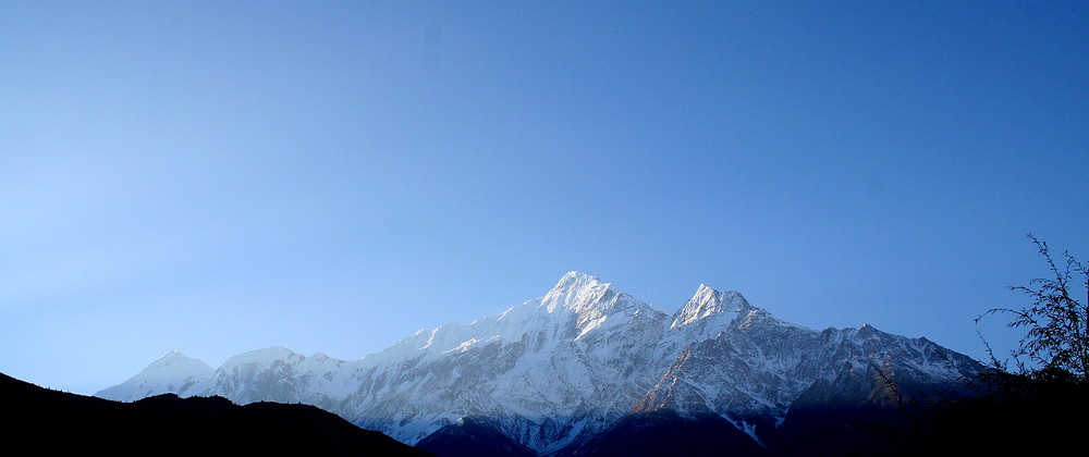 Nil Giri (White Mountain) seen from Jomsom