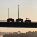 Nilbrücke am Morgen