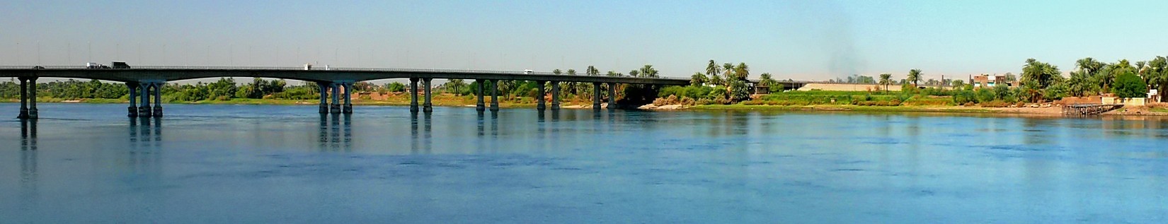 Nilbrücke bei Luxor