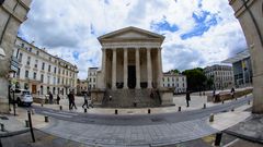 Nimes 