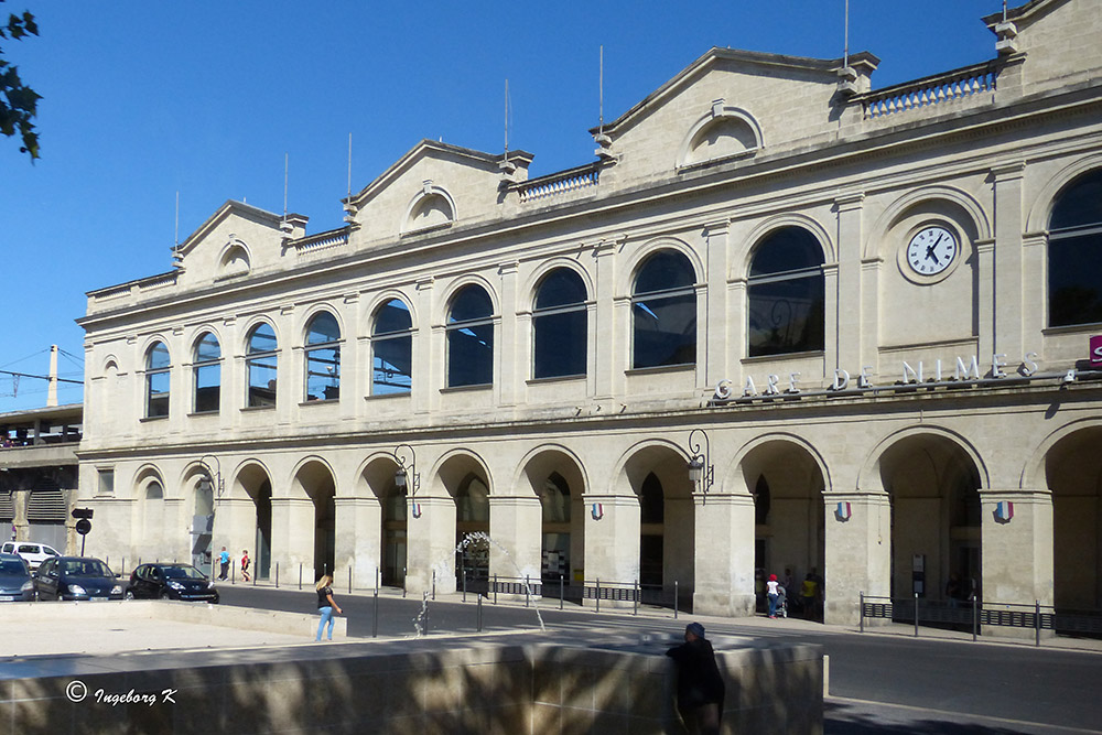 Nimes - Bahnhof - eine kleine Auszeit für neue Entdeckungen