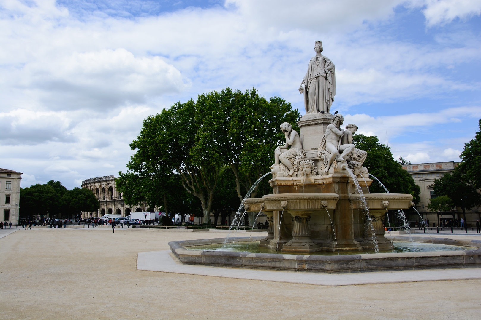 Nimes - Fontaine Pradier