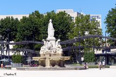 Nimes - leider nur eine kurze Fahrt mit dem Bus durch die Stadt ohne Stop