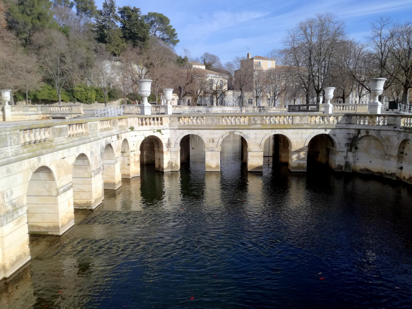 Nimes, les Jardins de la Fontaine ...