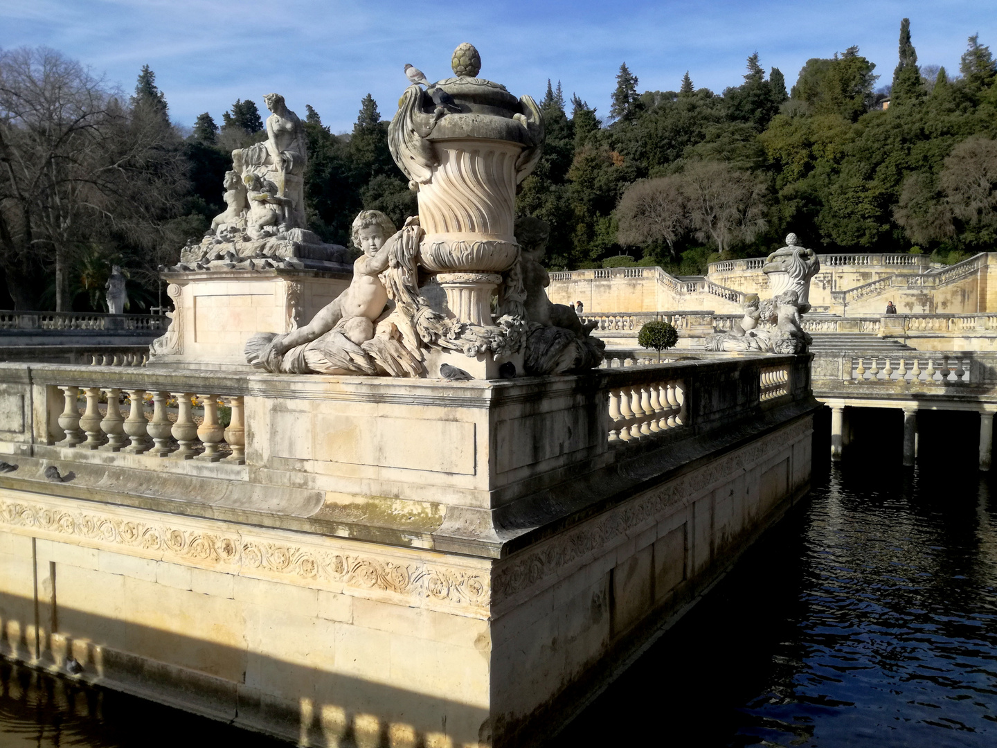 Nimes, les Jardins de la Fontaine ...