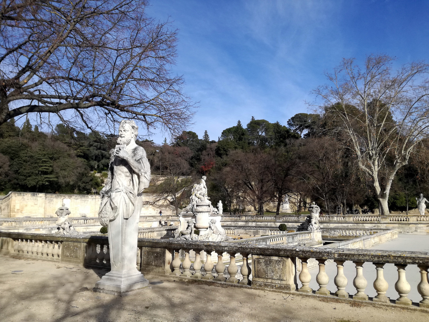 Nimes, les Jardins de la Fontaine ...