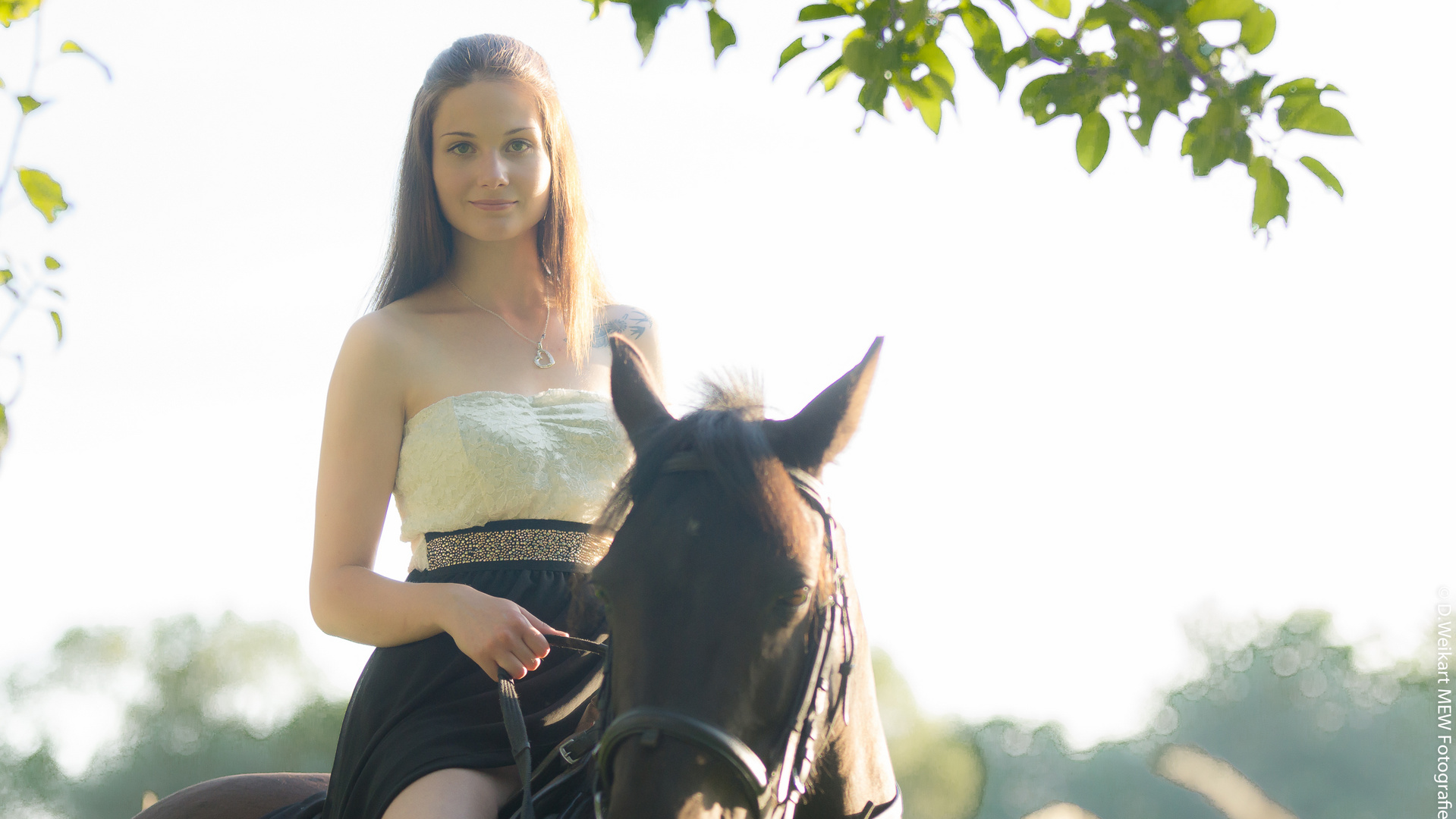 Nina mit ihrem Pferd