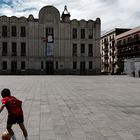 Niño jugando