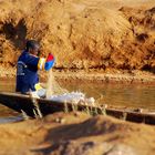 Niño pescando