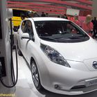 Nissan e-NV200 "Space Taxi" und Nissan Leaf ZE0