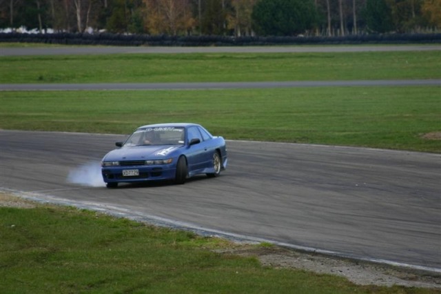 nissan silvia drifting