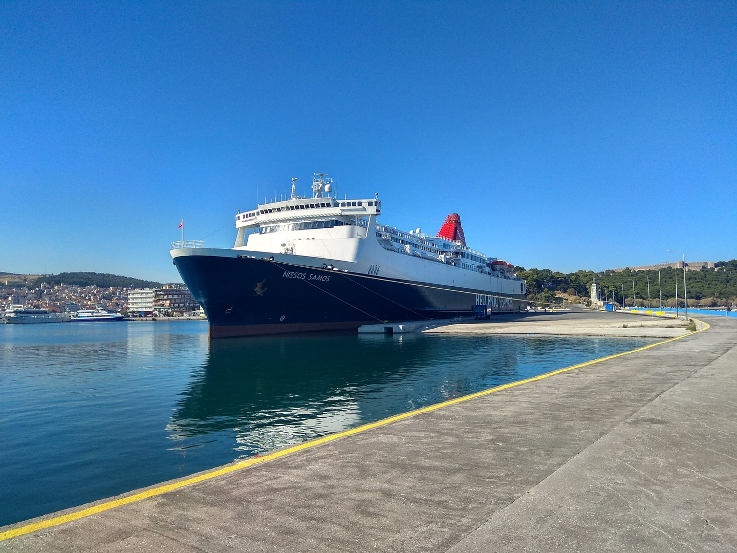 NISSOS SAMOS...port of MYTILENE