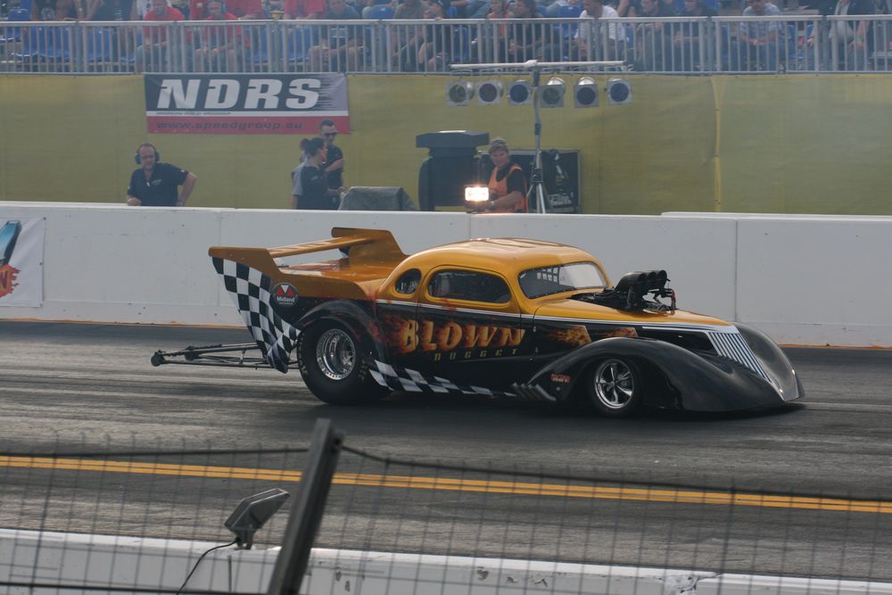 Nitrolympx 2011 Dragracing Hockenheim Blown Nugget