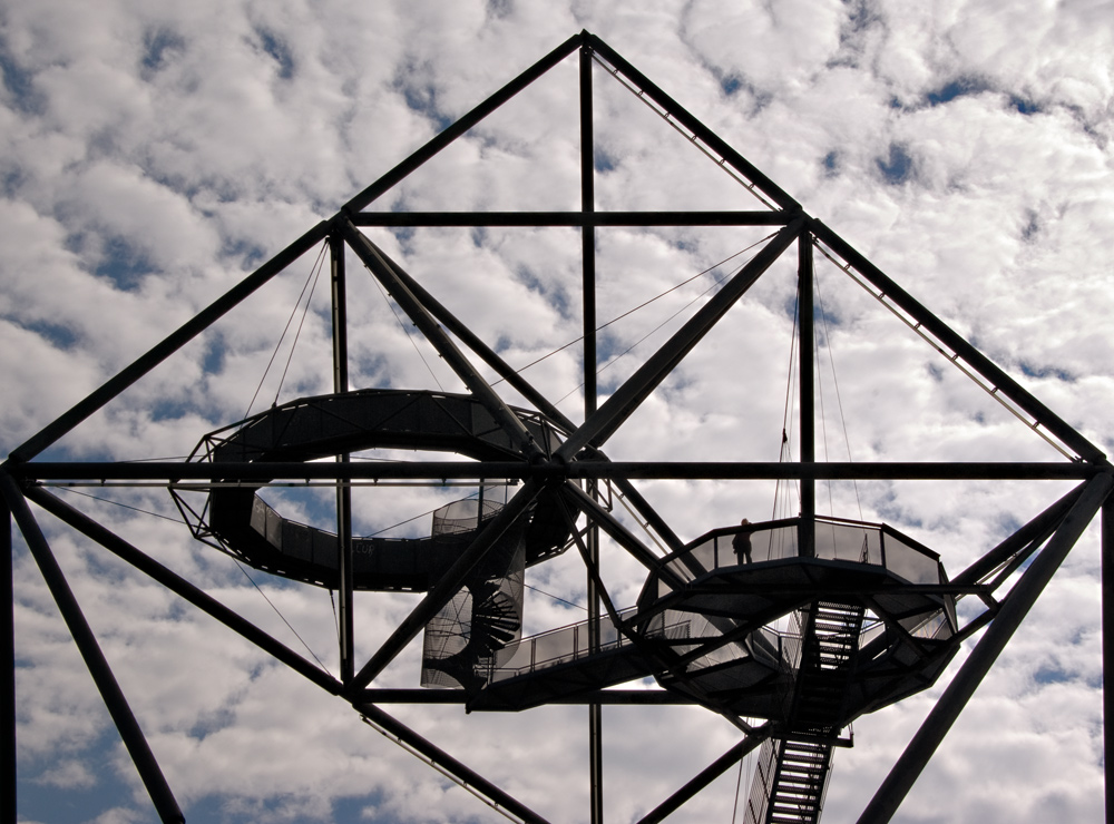 Nix für Leute mit Höhenagst ...  Tetraeder Bottrop