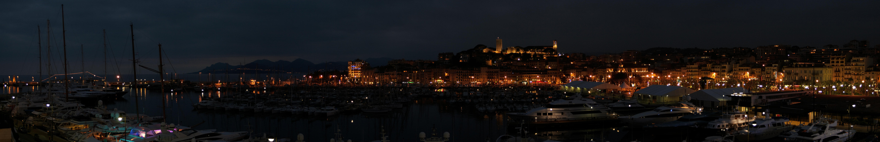 Nizza @ Night