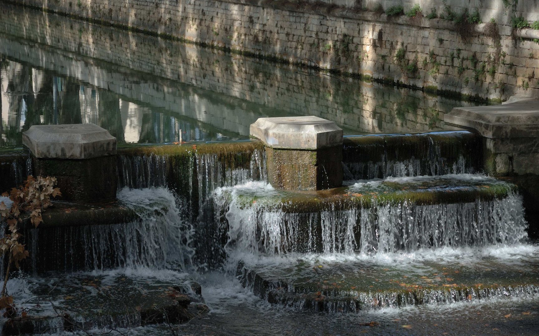 Nîmes, jeu d'eaux