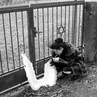 "No fallen Angel" is waiting for Michael at the Jewish cemetery II