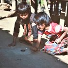 no Kinder spielen Murmeln Thai 