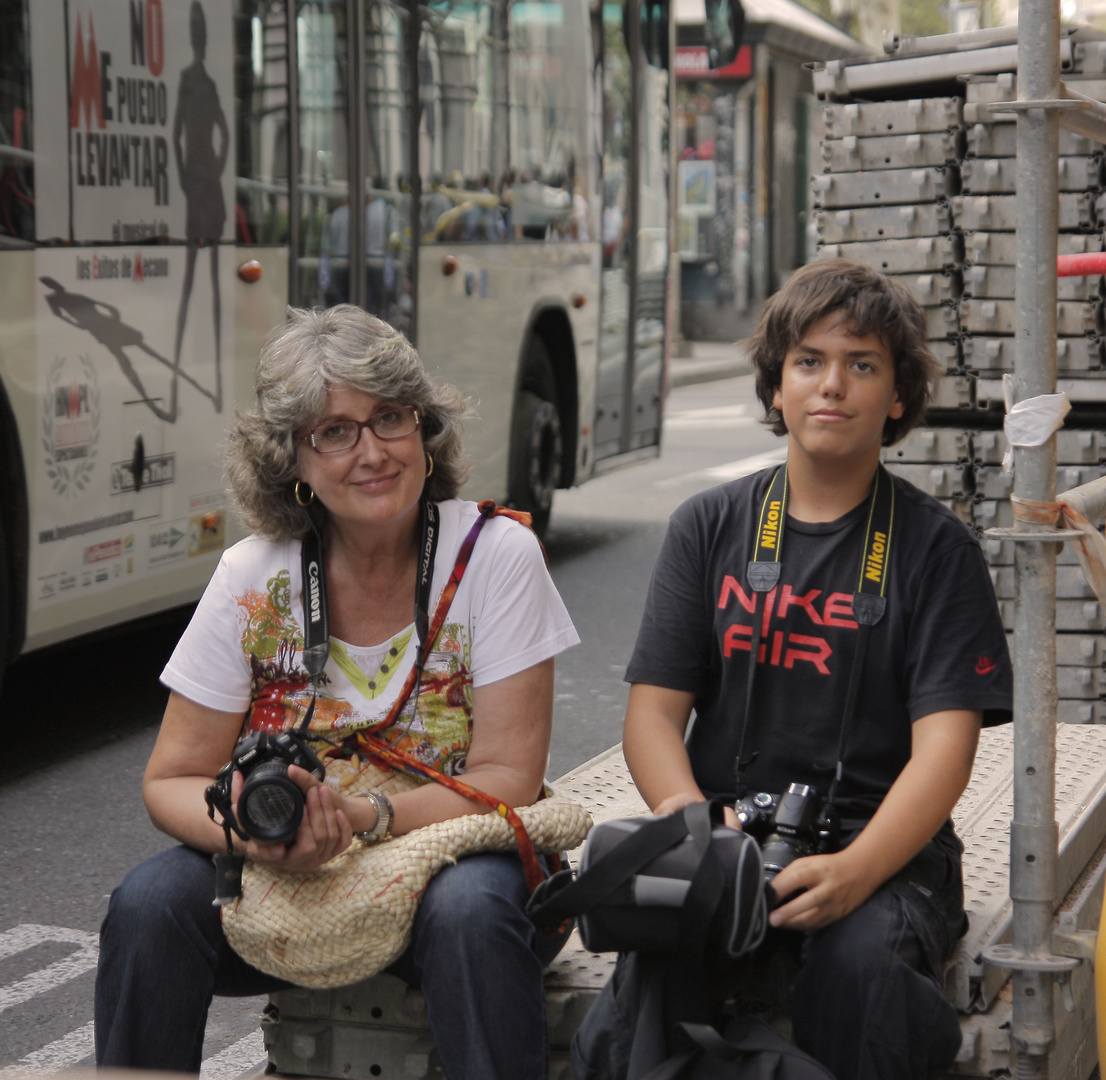 no me puedo levantar.... Mª Teresa Pascual y Alex Sotillos