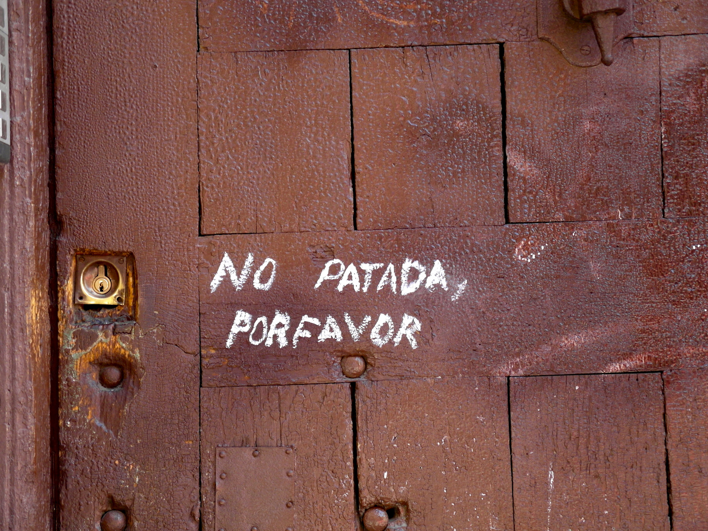 NO PATADA, PORFAVOR - in Madrid