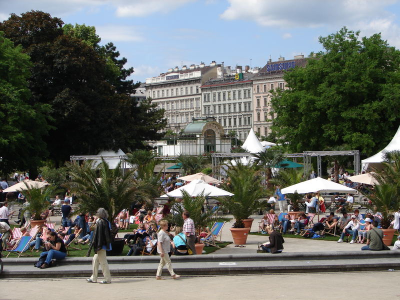 Noch ein bild der puren ferienfreude genießen und in der ferne links