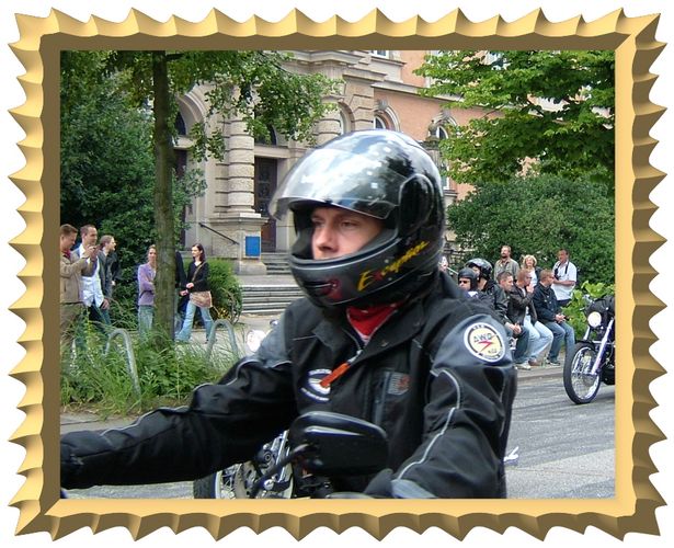 Noch ein Bild von der Harley Parade