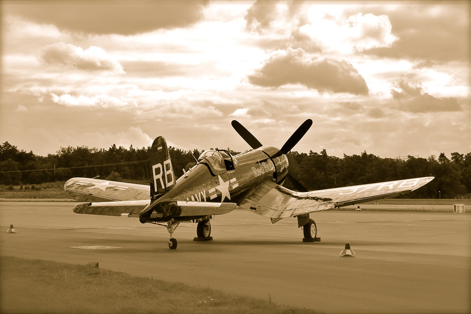 Noch ein schönes Foto F4U Corsair