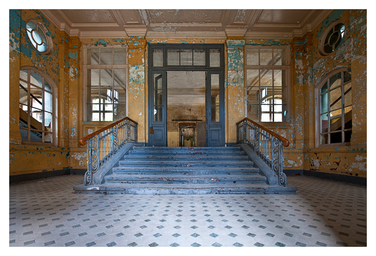 Noch ein Treppenhaus - auch im Männersanatorium